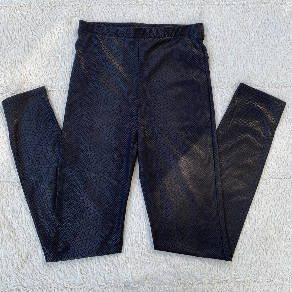 Windsor Black snake print leggings size M